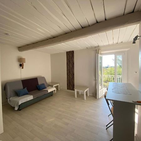 Studio 2 personnes vue marais salant parking et terrasse proche commodité Hyères Exterior foto